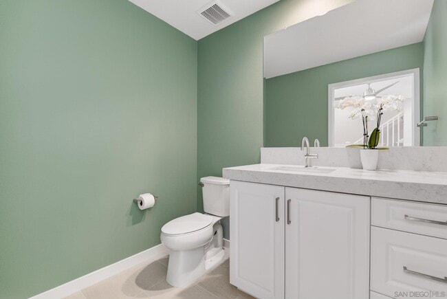 Building Photo - 2540 Chamomile Ln