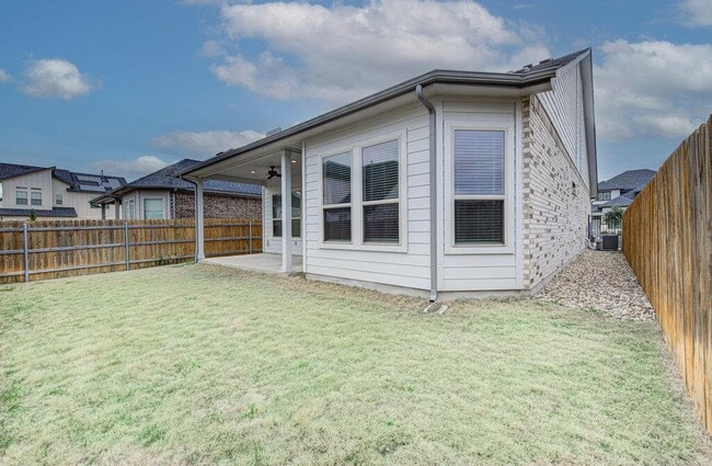 Building Photo - 2903 Sebring Cir