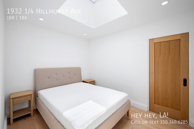 Building Photo - 1932 1/4 Hillhurst Ave-