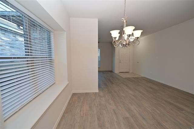 Building Photo - 808 Bahar Ct