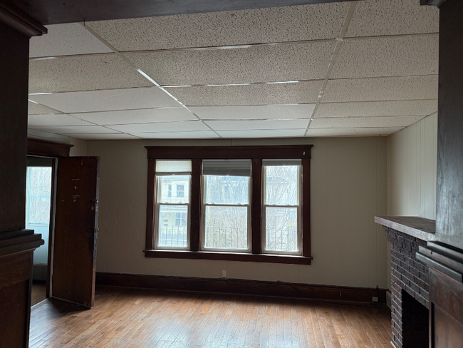 Building Photo - 97 Briggs Ave