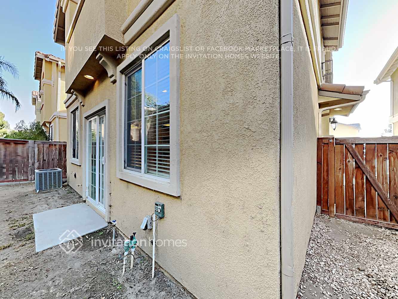 Building Photo - 13280 Dronfield Ave