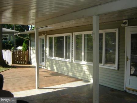 Building Photo - 108 McCormick St