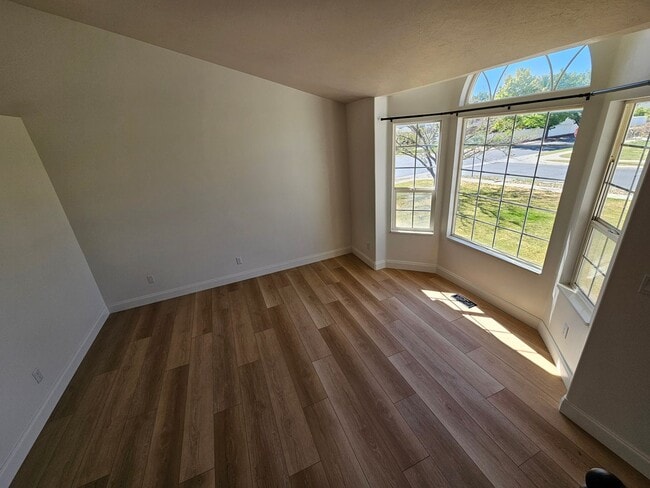 Building Photo - 4698 Colander Dr