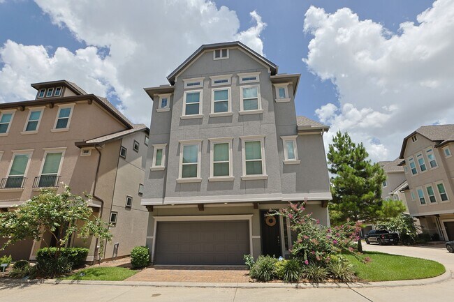 Building Photo - 4004 Centre Meadow Way