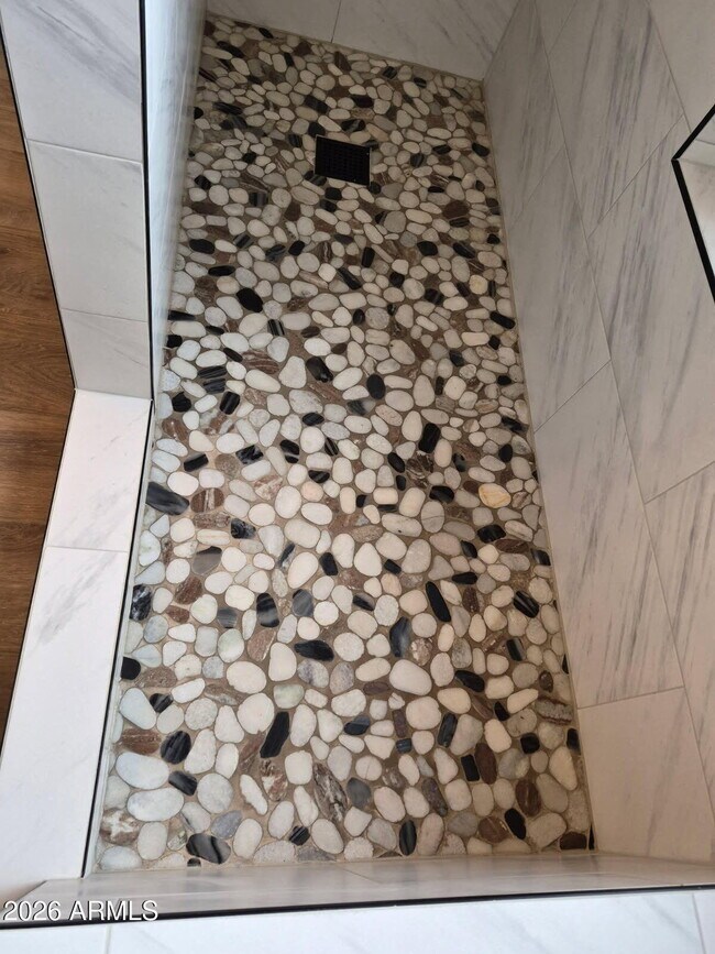 Building Photo - 1777 E Sheffield Ave