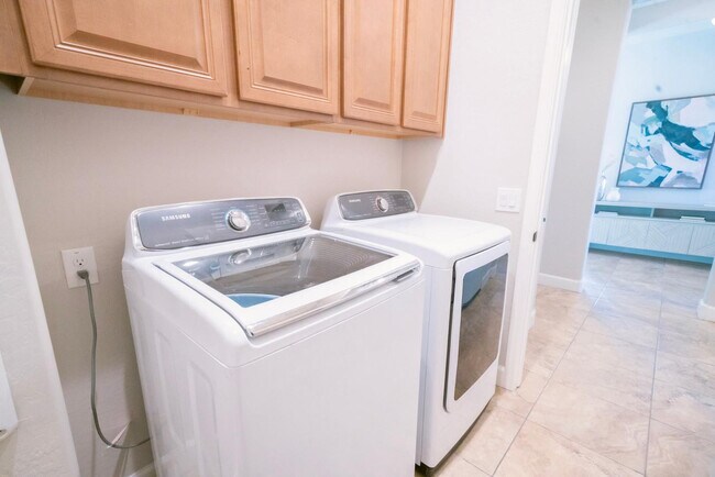 Building Photo - 30401 N 115th Dr