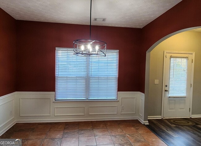 Building Photo - 4128 Flat Trail