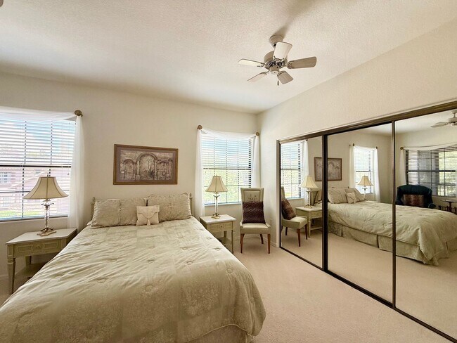Building Photo - Luxury Fully Furnished Golf Course Condo in Gated Hassayampa!