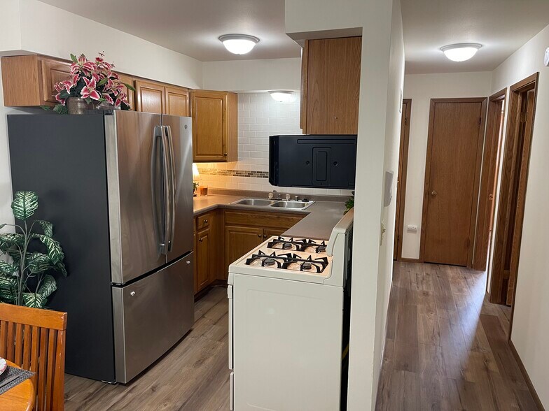 Kitchen and Hall Way - 6850 W Kathleen Ct
