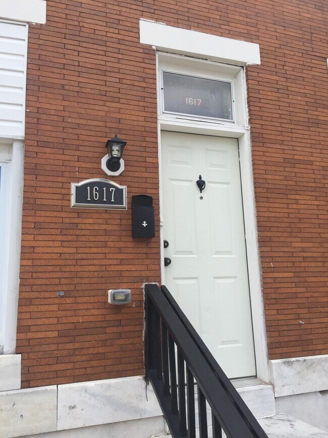 Building Photo - 1617 Darley Ave