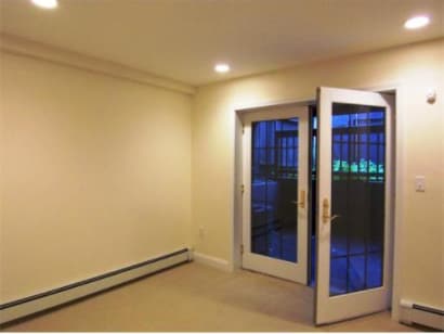 Building Photo - 59 Fort Ave