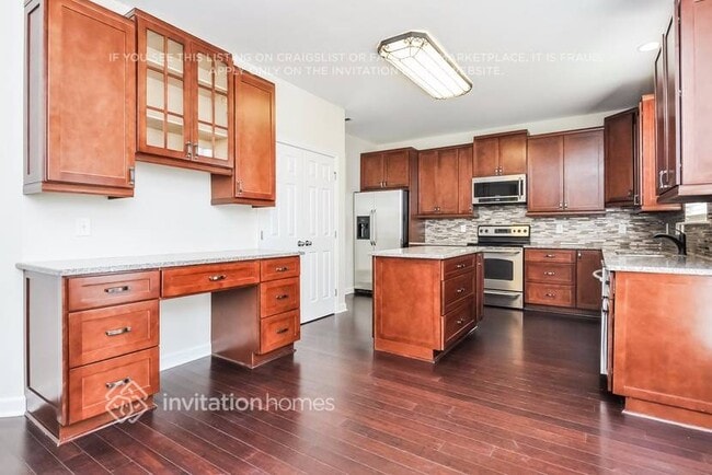 Building Photo - 577 Rolling Meadows Dr