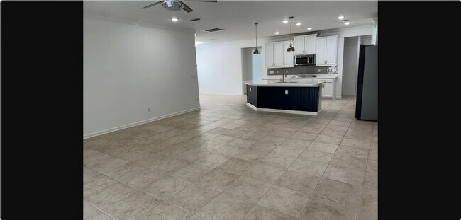 Building Photo - 36 Privado Ct