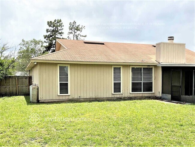 Building Photo - 2466 Ridgecrest Ave