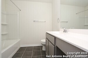 Building Photo - 5230 Anzueto
