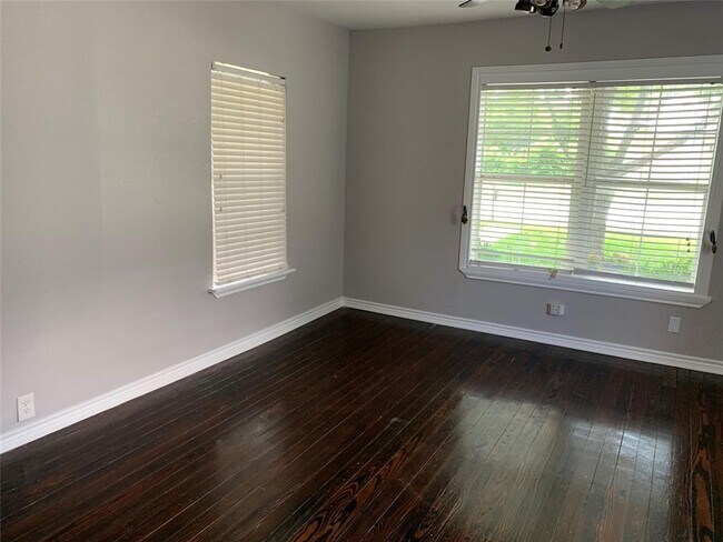 Building Photo - 416 Shaw St