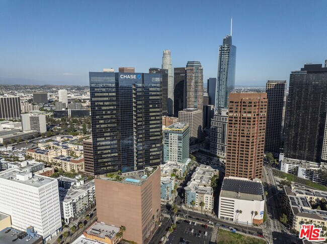 Building Photo - 1100 Wilshire Blvd