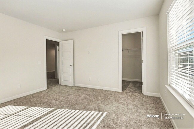 Building Photo - 104 Rock Cress Trl