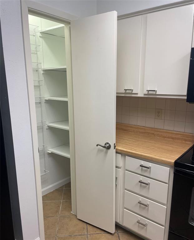 Building Photo - 11614 Pompano Ln