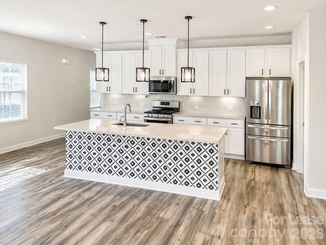 Building Photo - 2019 Red Ash Dr