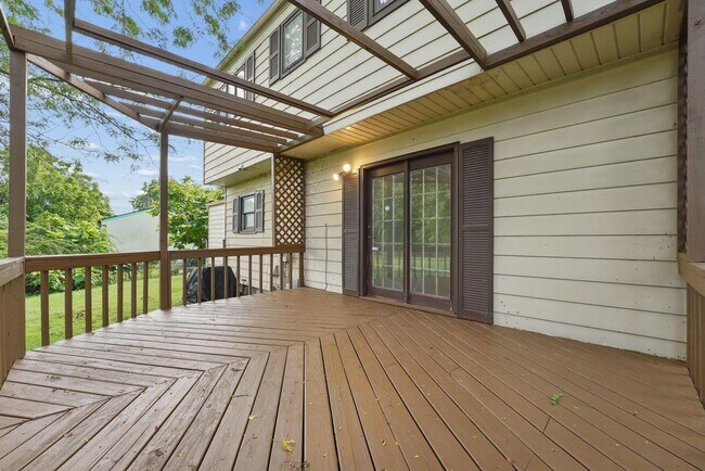 Building Photo - 2790 Bramblebush Ct