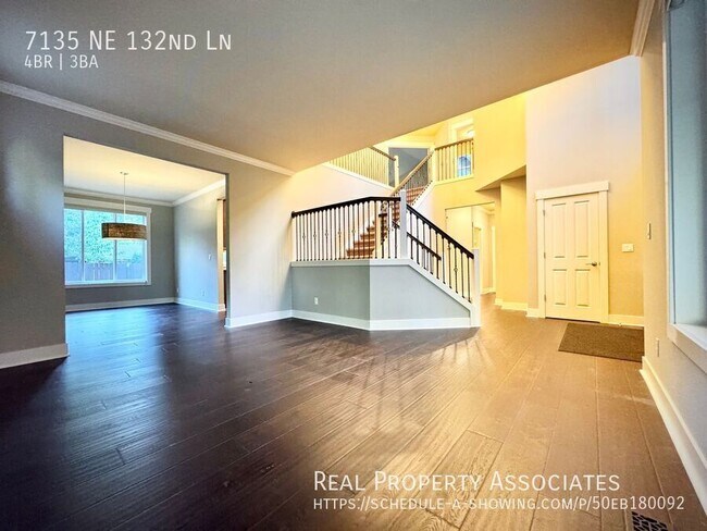 Building Photo - 7135 NE 132nd Ln
