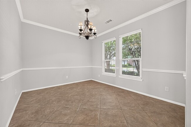 Building Photo - 1415 Kennewick Ct
