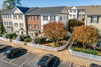 Building Photo - 1130 Renewal Pl