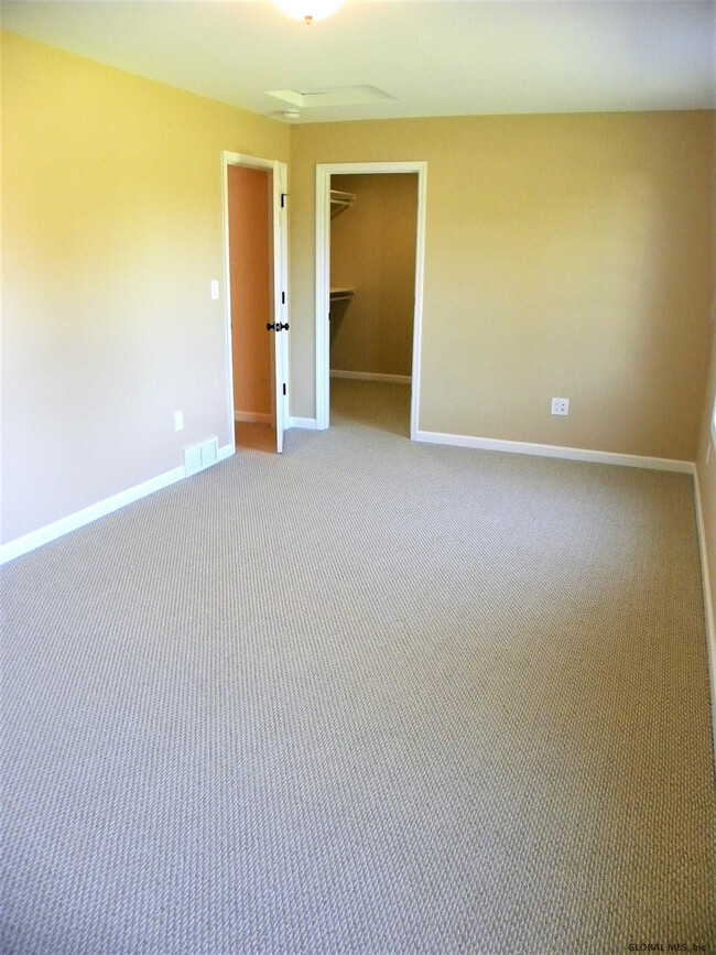 Building Photo - 23 Guideboard Rd