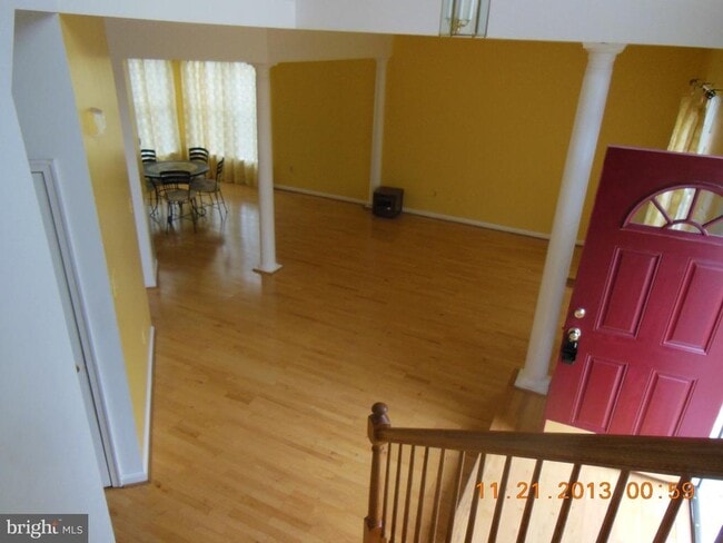 Building Photo - 11151 Yellow Leaf Way