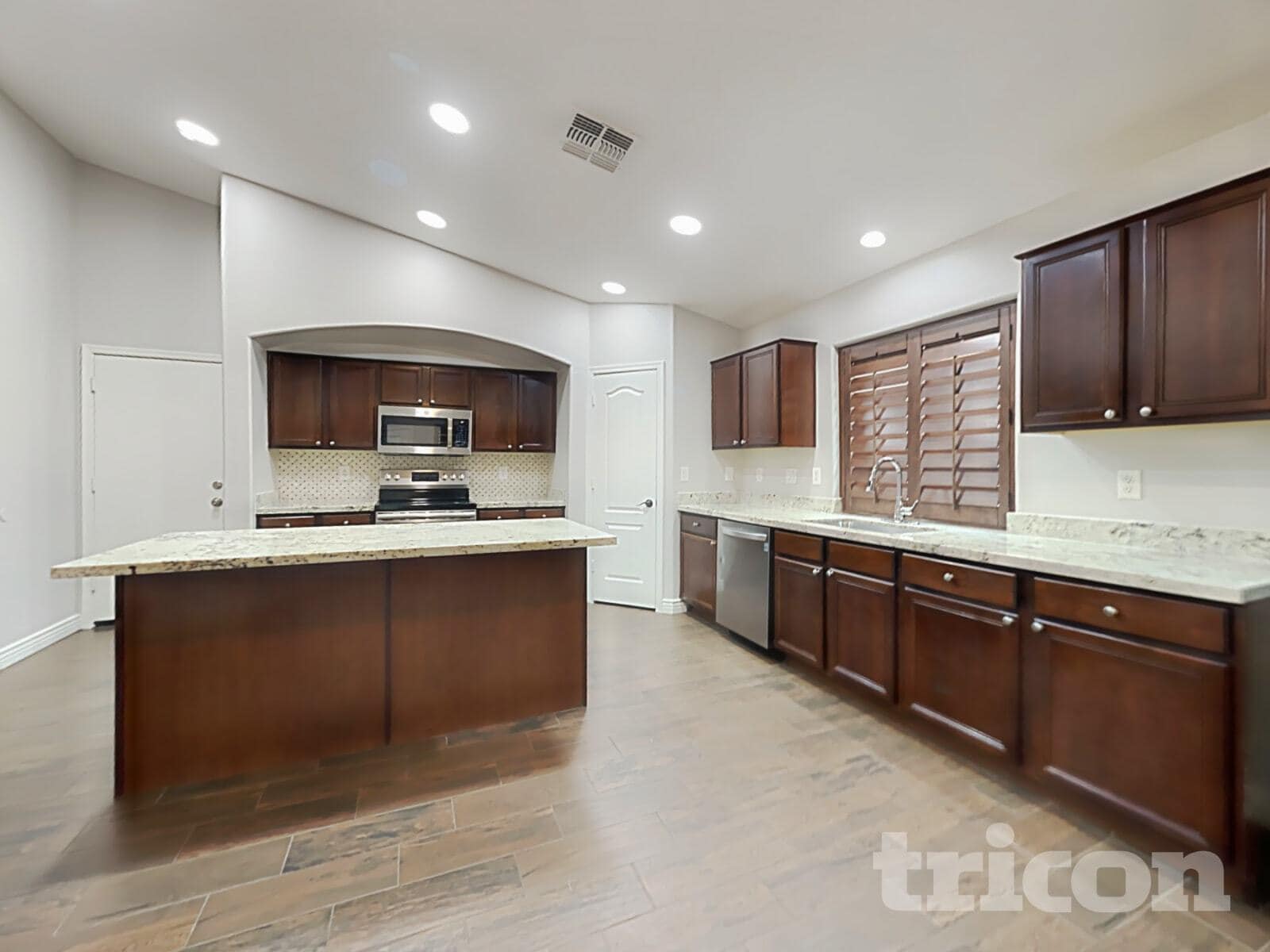 Building Photo - 4227 S 104th Ave