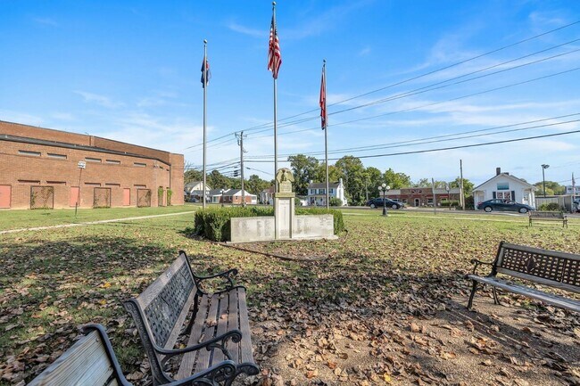 Building Photo - 137 Crockett Hls Ln