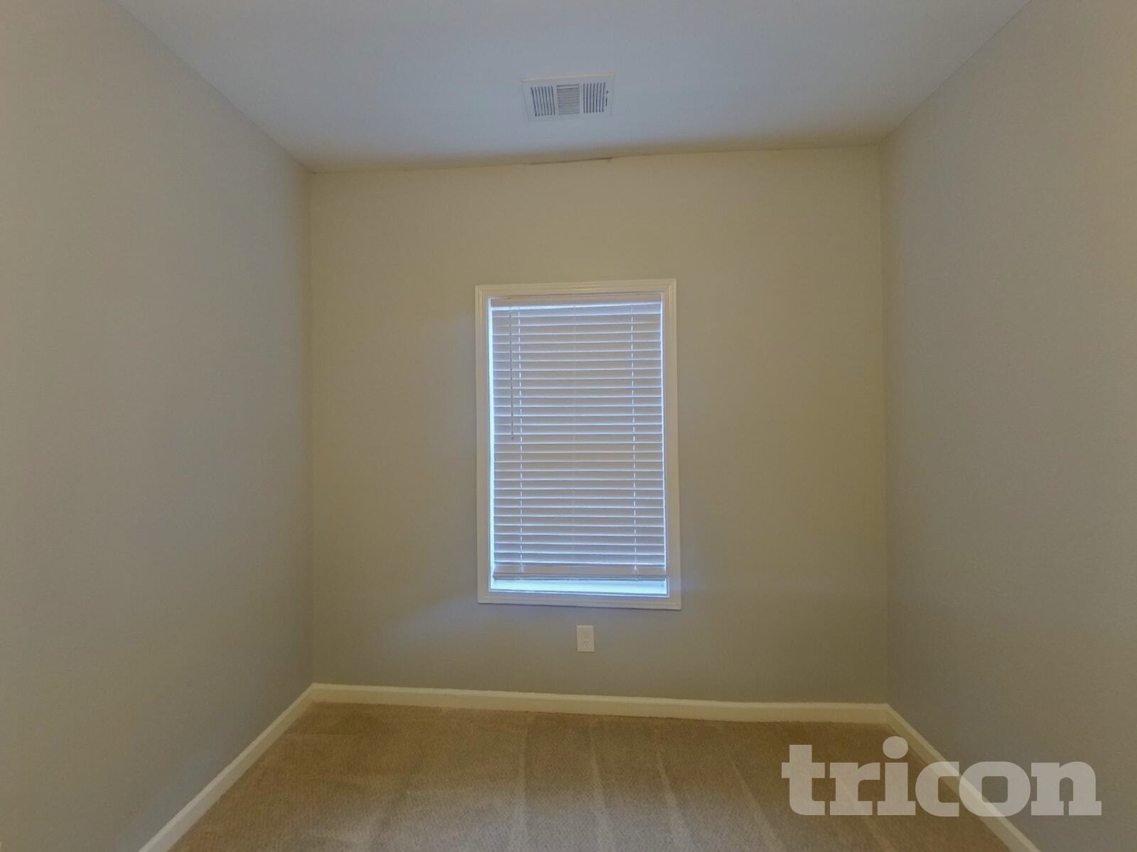 Building Photo - 246 White Mountain Pass