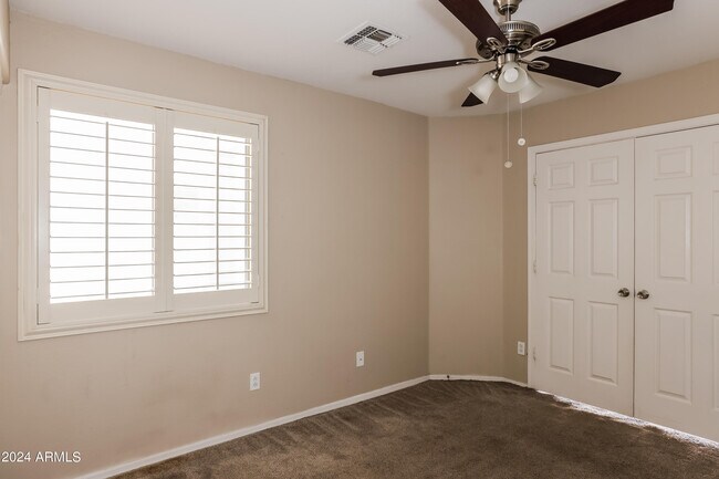 Building Photo - 14817 N 129th Dr