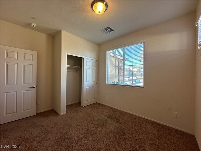Building Photo - 1293 Luna del Oro Ln