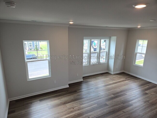 Building Photo - 466 Carolina Spgs Blvd