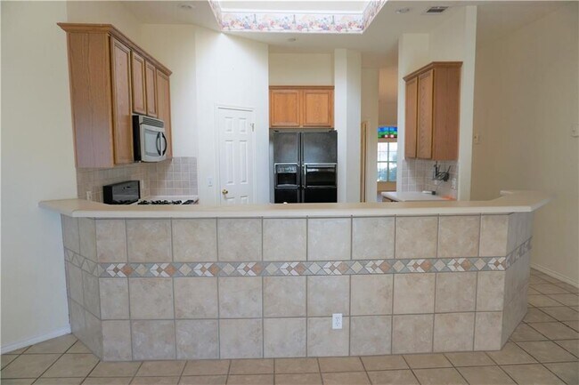 Building Photo - 20915 Gelding Ln