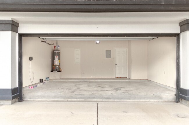 Building Photo - 10620 Porfirio Dr