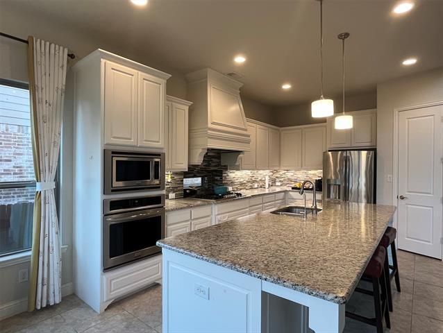 Building Photo - 2405 Bigleaf Ct