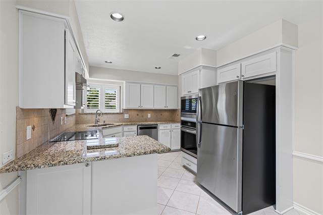 Building Photo - 1600 Fairwind Ct