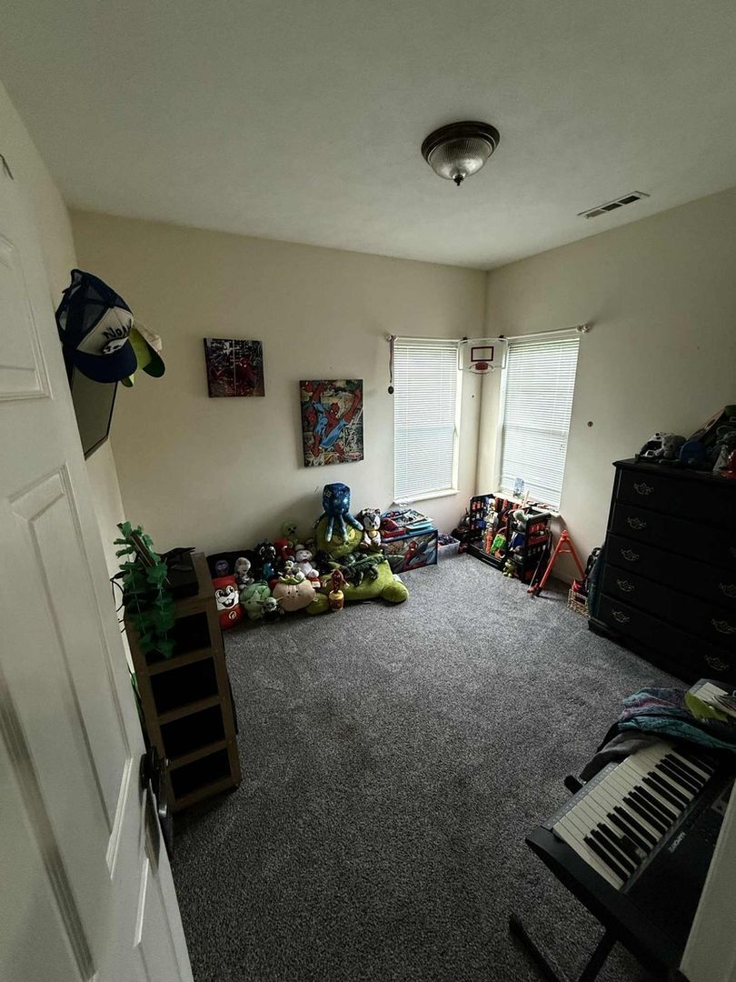 Building Photo - 1630 Rivergate Dr