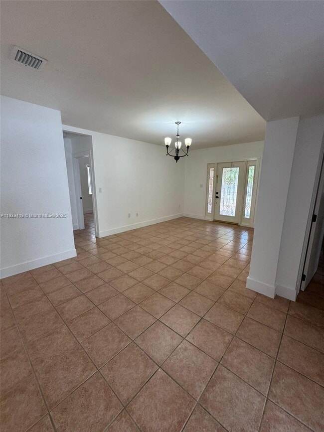 Building Photo - 2255 SW 26th St