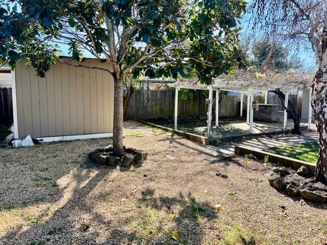 Building Photo - 1057 6th Ave