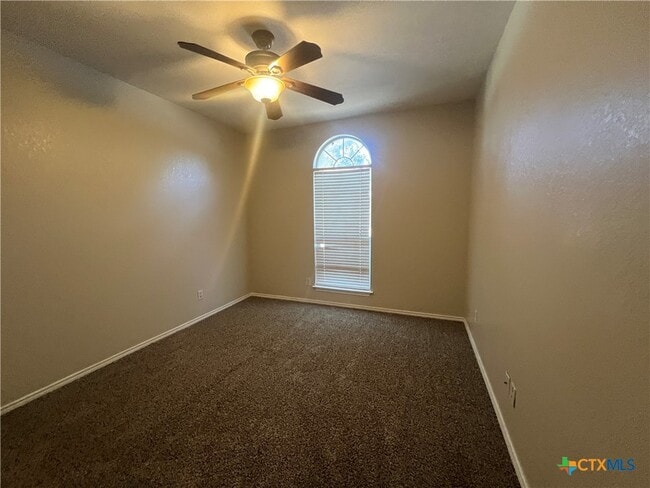 Building Photo - 2130 Jasons W Ct