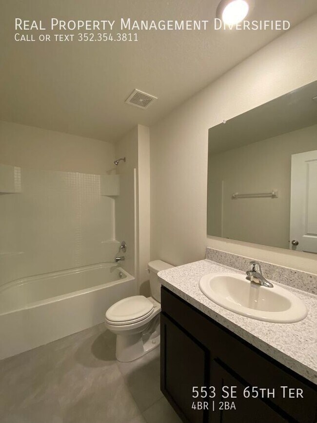 Building Photo - 553 SE 65th Terrace
