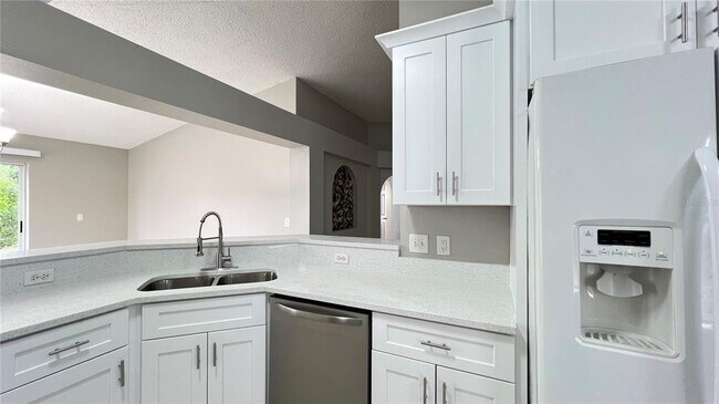Building Photo - 3831 Cinnamon Fern Loop