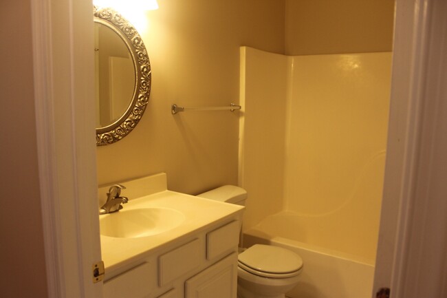 Building Photo - 1218 Wordsworth Ct