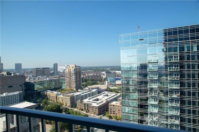 Building Photo - 400 W Peachtree St NW