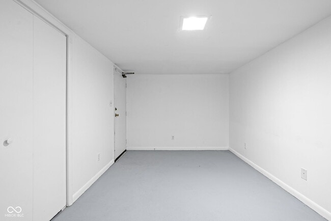 Building Photo - 1448 N Illinois St